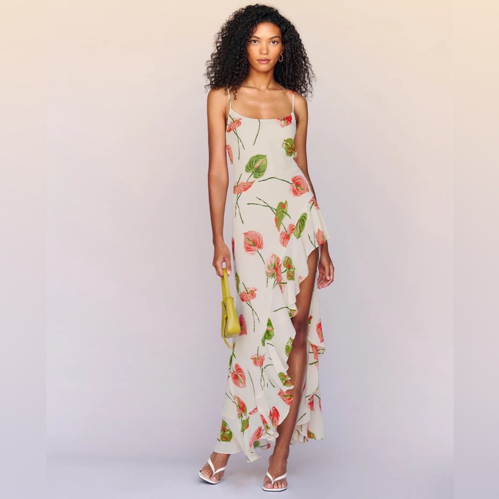 NWT Reformation Winola Dress Size Medium asymmetrical side slit ruffles